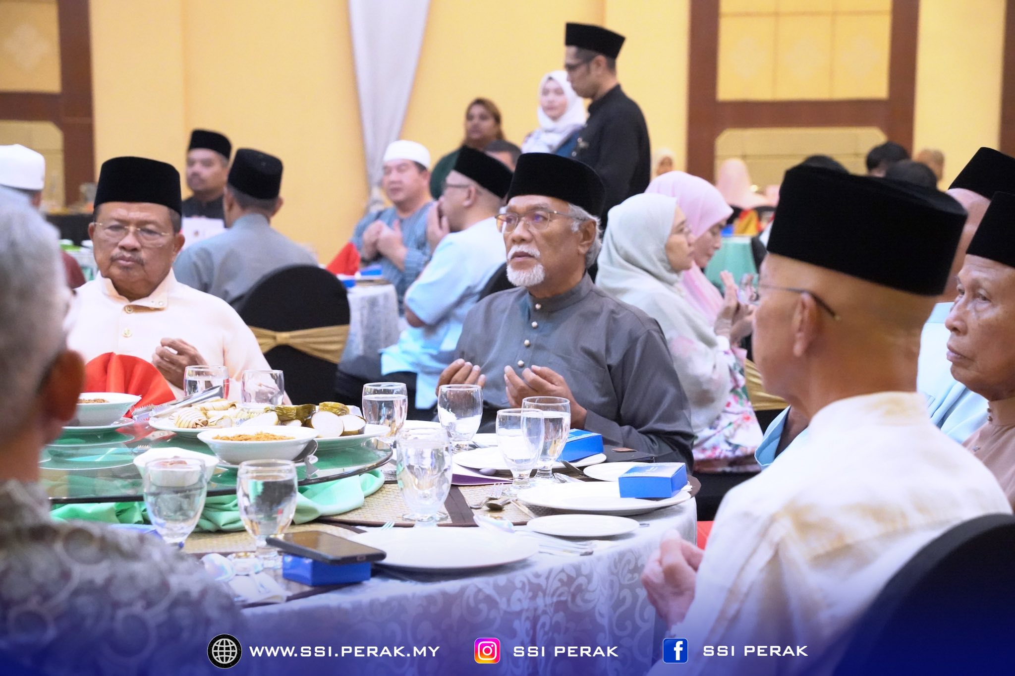Majlis Berbuka Puasa bersama anak-anak yatim anjuran pihak Royal Perak Golf Club (RPGC) 2