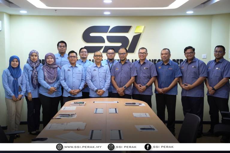 SESI PERBINCANGAN CADANGAN PENUBUHAN PANGKOR TOURISM ACADEMY 1