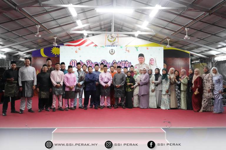 MAJLIS RIANG RIA AIDILFITRI GLC NEGERI PERAK BERSAMA YAB MENTERI BESAR PERAK 12