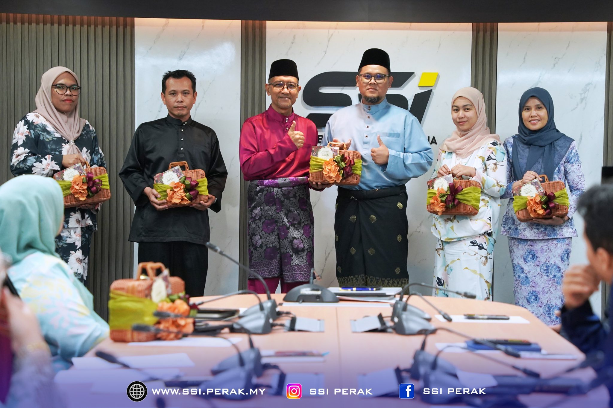 PENYERAHAN HAMPER RAYA SSI 2026 1