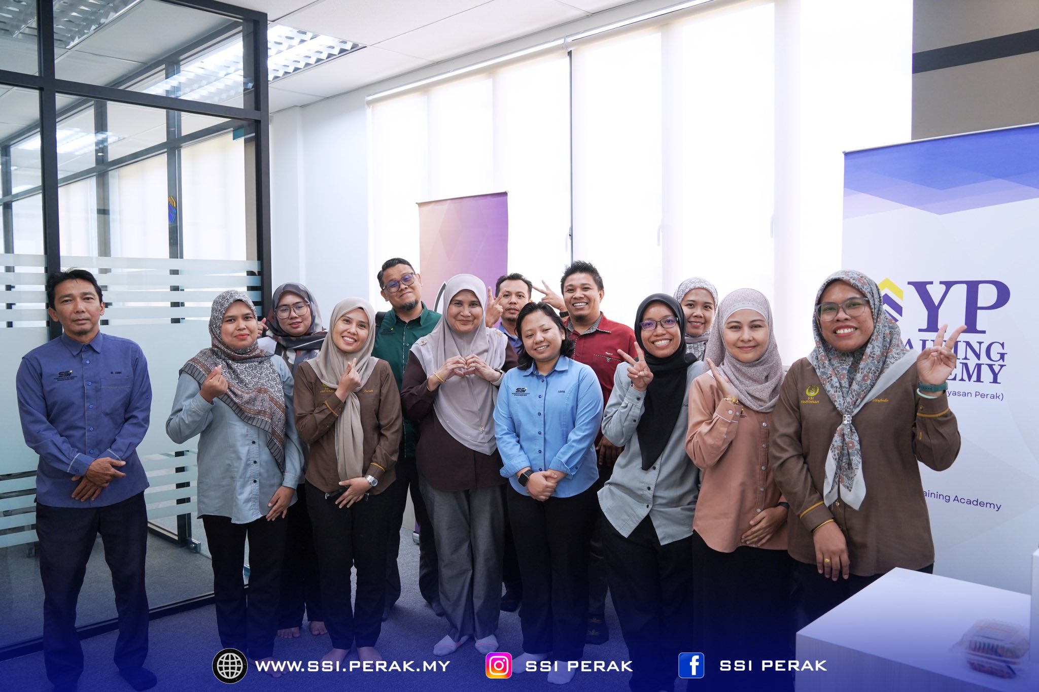 KURSUS ‘PRACTICAL ENGLISH PROFICIENCY IN WORKPLACE’ SIRI 1 6