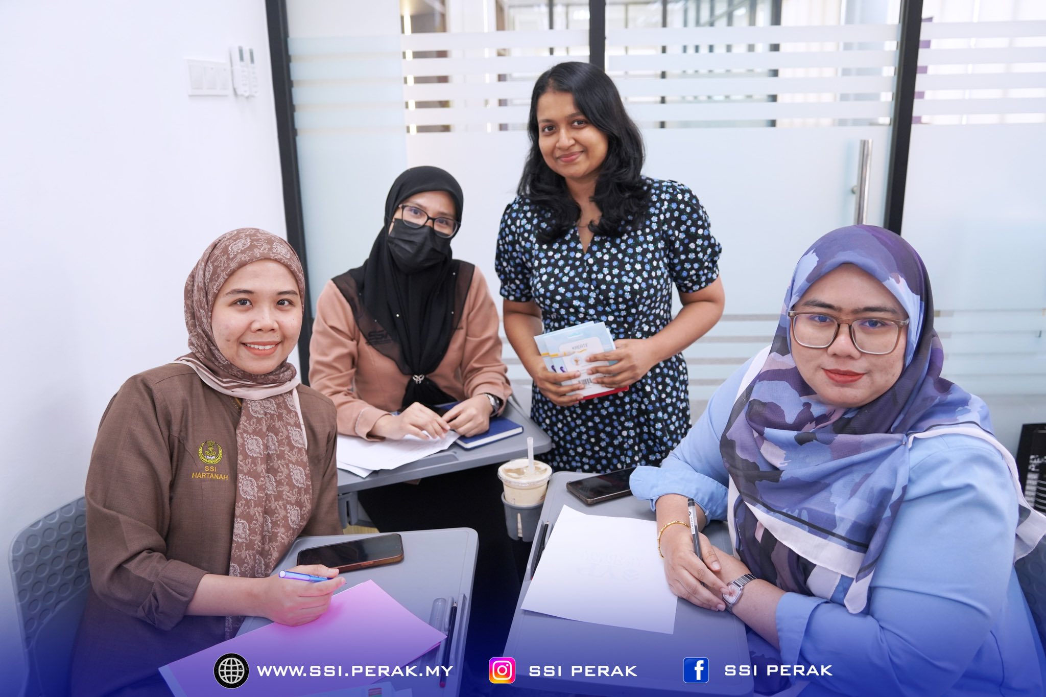 KURSUS ‘PRACTICAL ENGLISH PROFICIENCY IN WORKPLACE’ SIRI 1 8