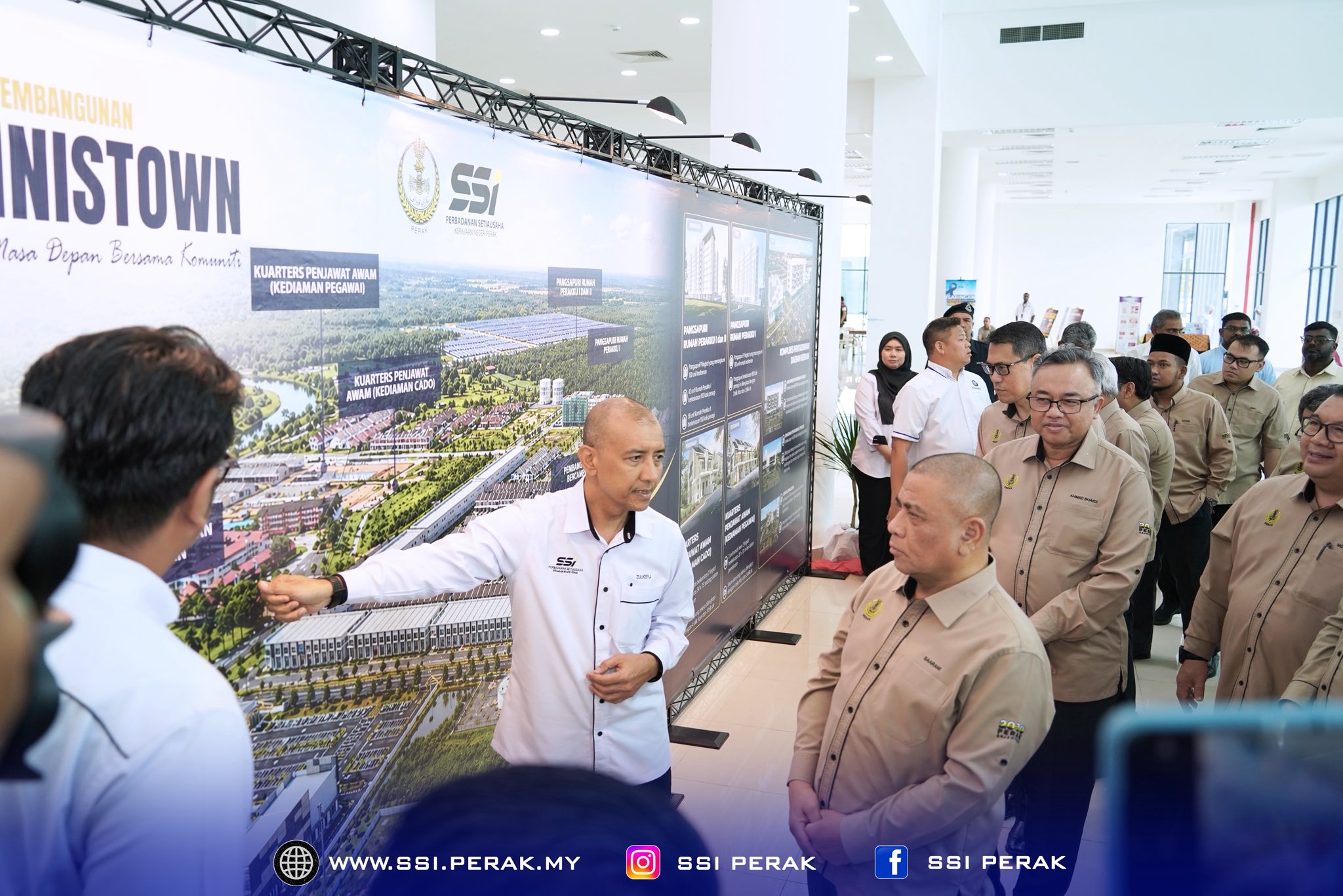 MAJLIS PENYERAHAN KUNCI 2