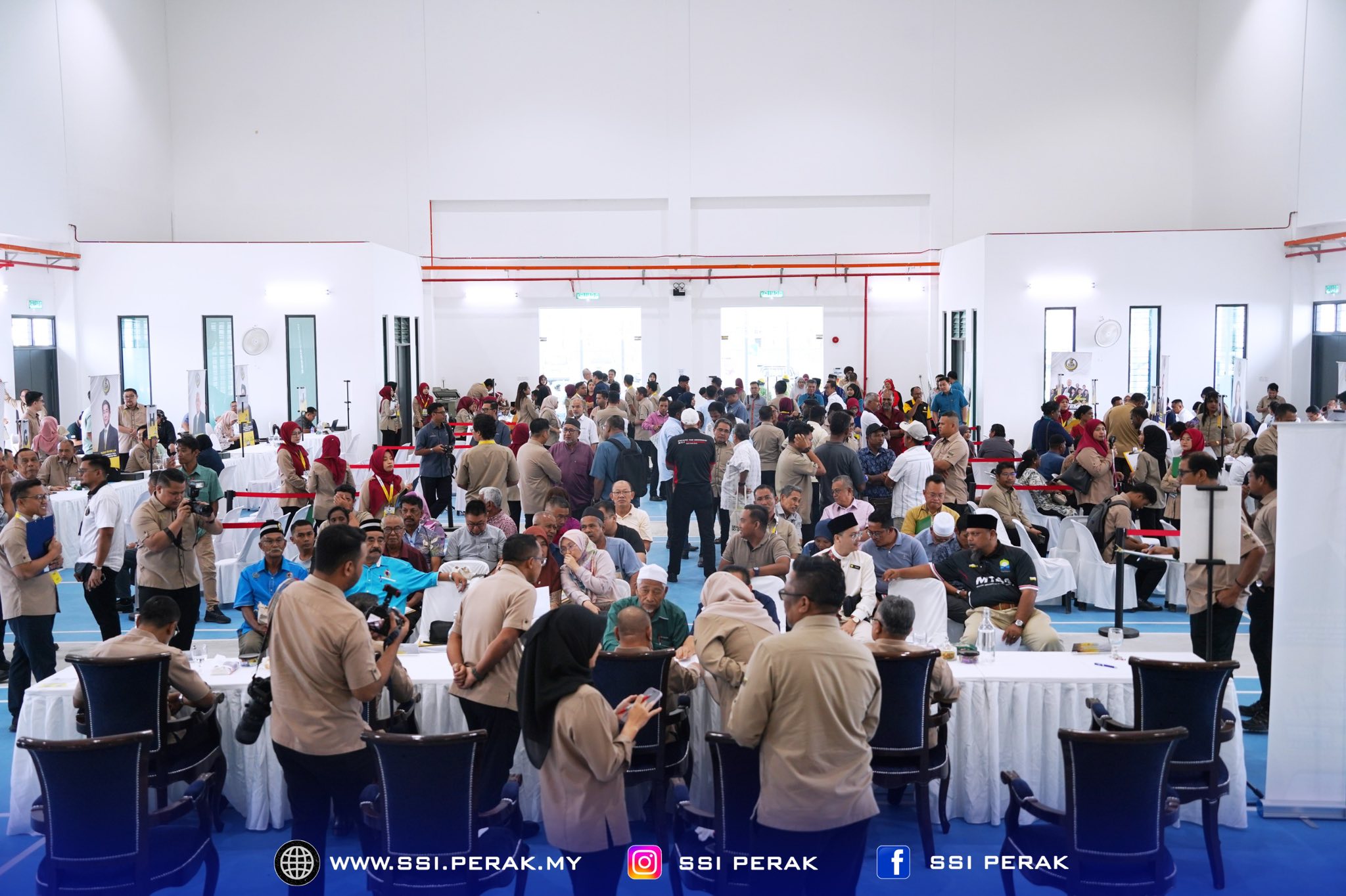 PROGRAM MESRA HARI BERTEMU PELANGGAN 4