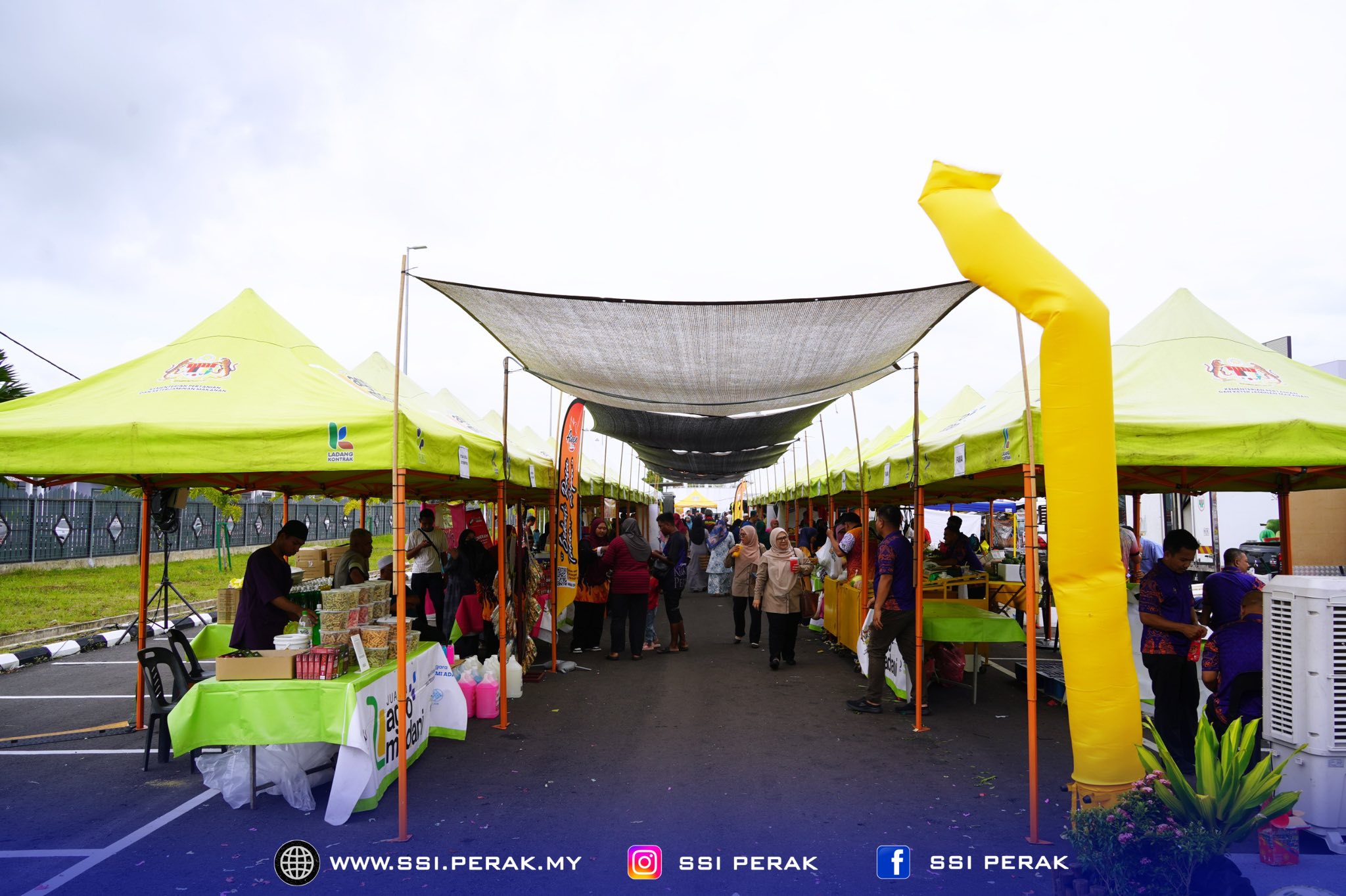 PROGRAM MESRA HARI BERTEMU PELANGGAN 8