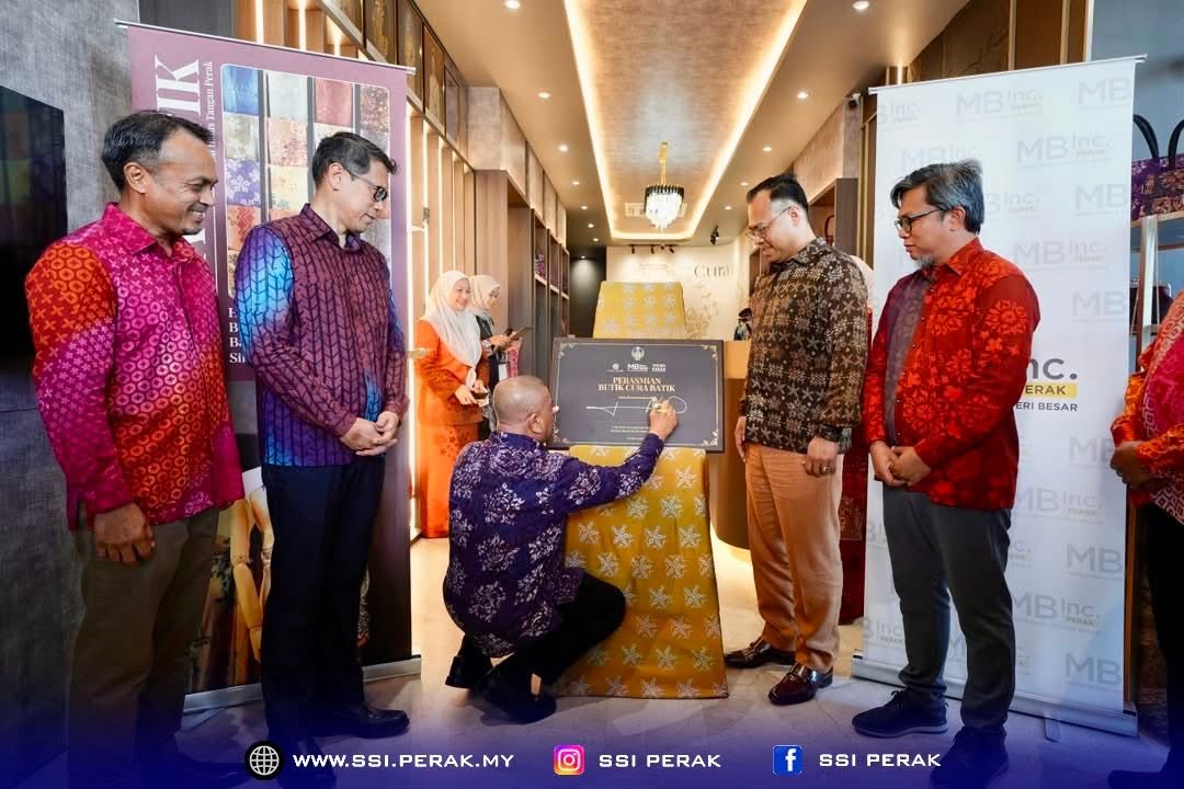 pelancaran Butik Cura Batik 6