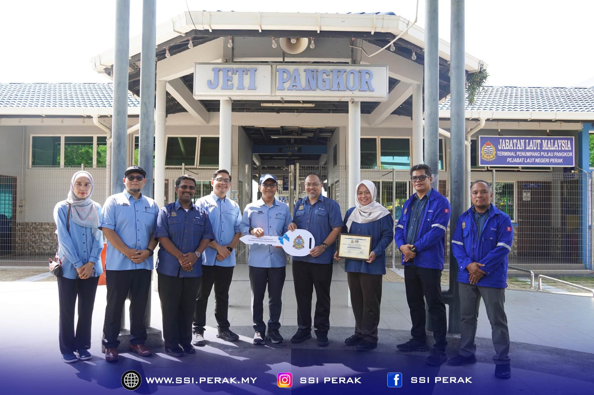 MAJLIS SIMBOLIK PENYERAHAN TERMINAL PENUMPANG PANGKOR 9