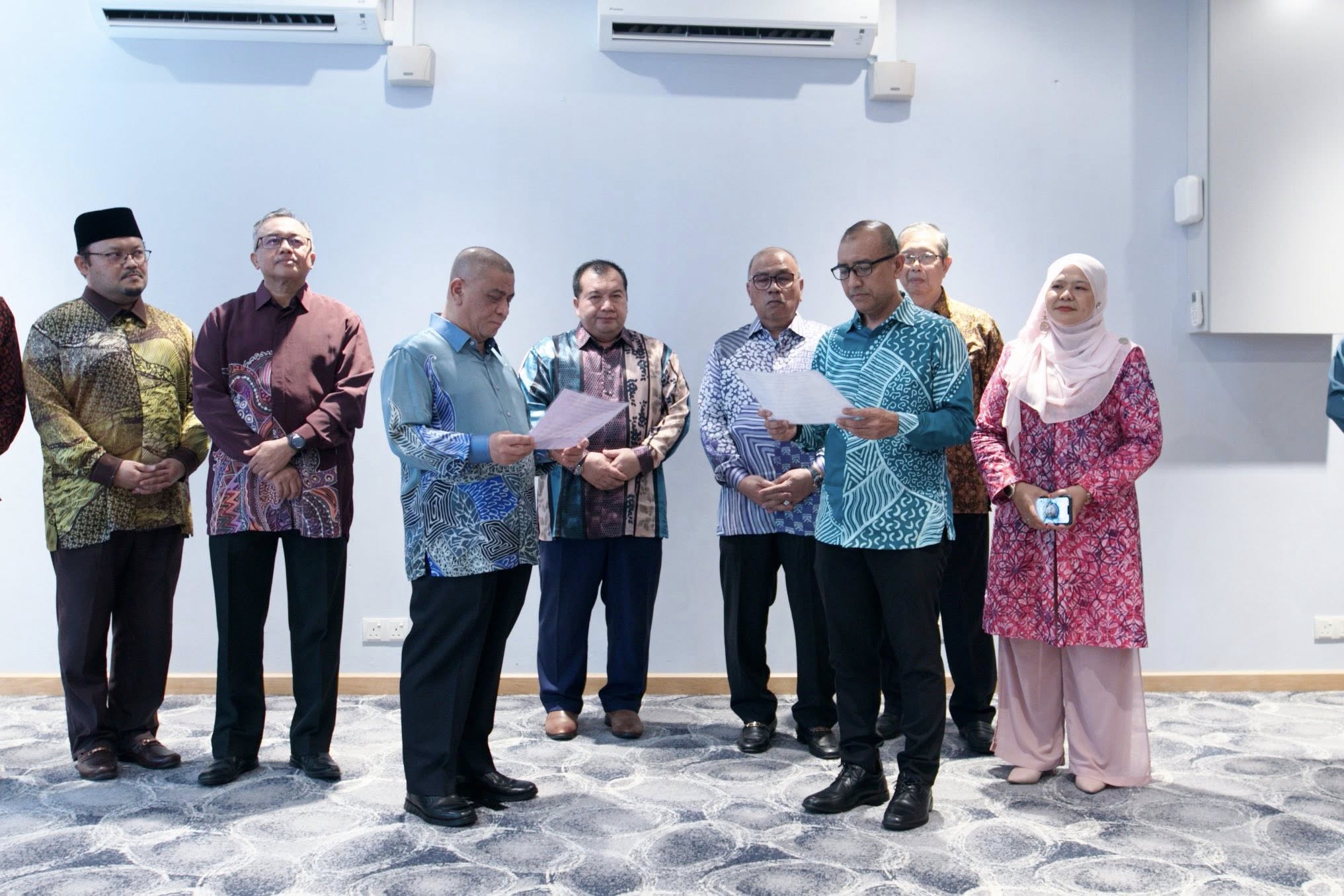 MAJLIS AKAD PENYERAHAN SUMBANGAN LEMBU -1