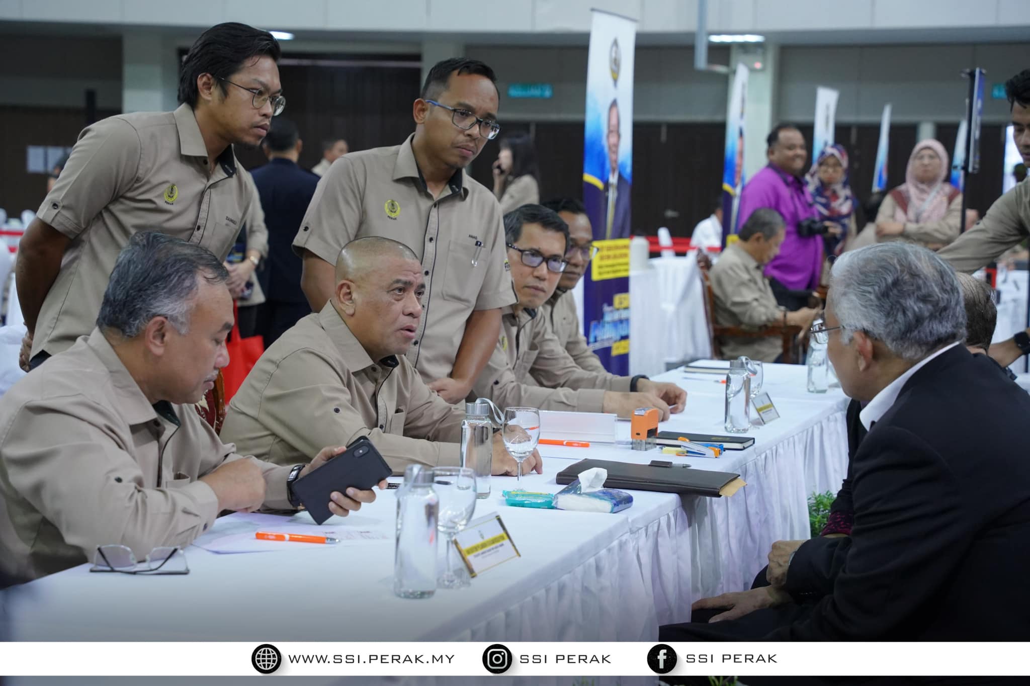 PROGRAM MESRA HARI BERTEMU PELANGGAN KERAJAAN NEGERI PERAK SIRI 12025 10