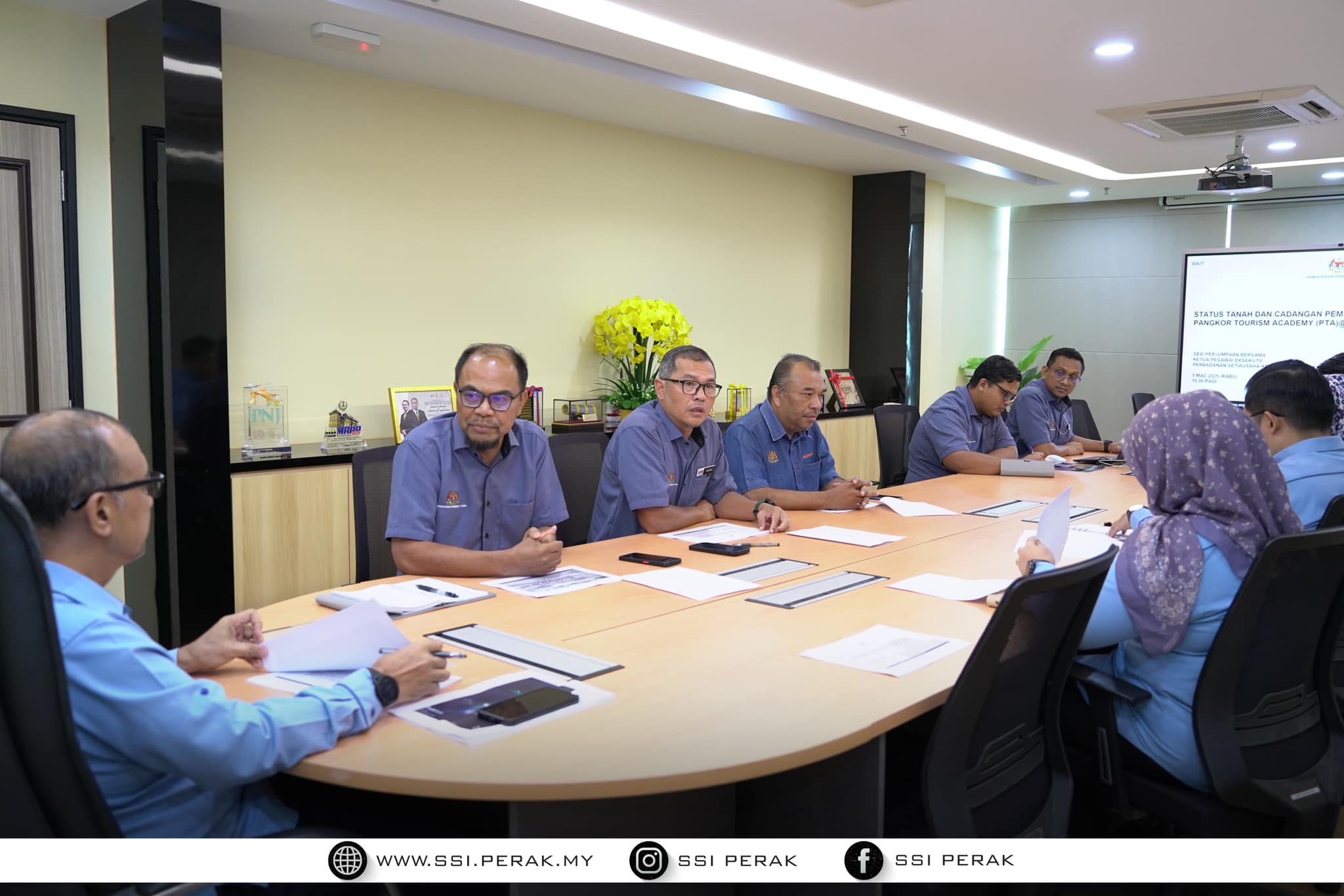 SESI PERBINCANGAN CADANGAN PENUBUHAN PANGKOR TOURISM ACADEMY 5