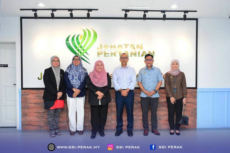 KUNJUNG HORMAT SSI KE JABATAN PERTANIAN NEGERI PERAK 1
