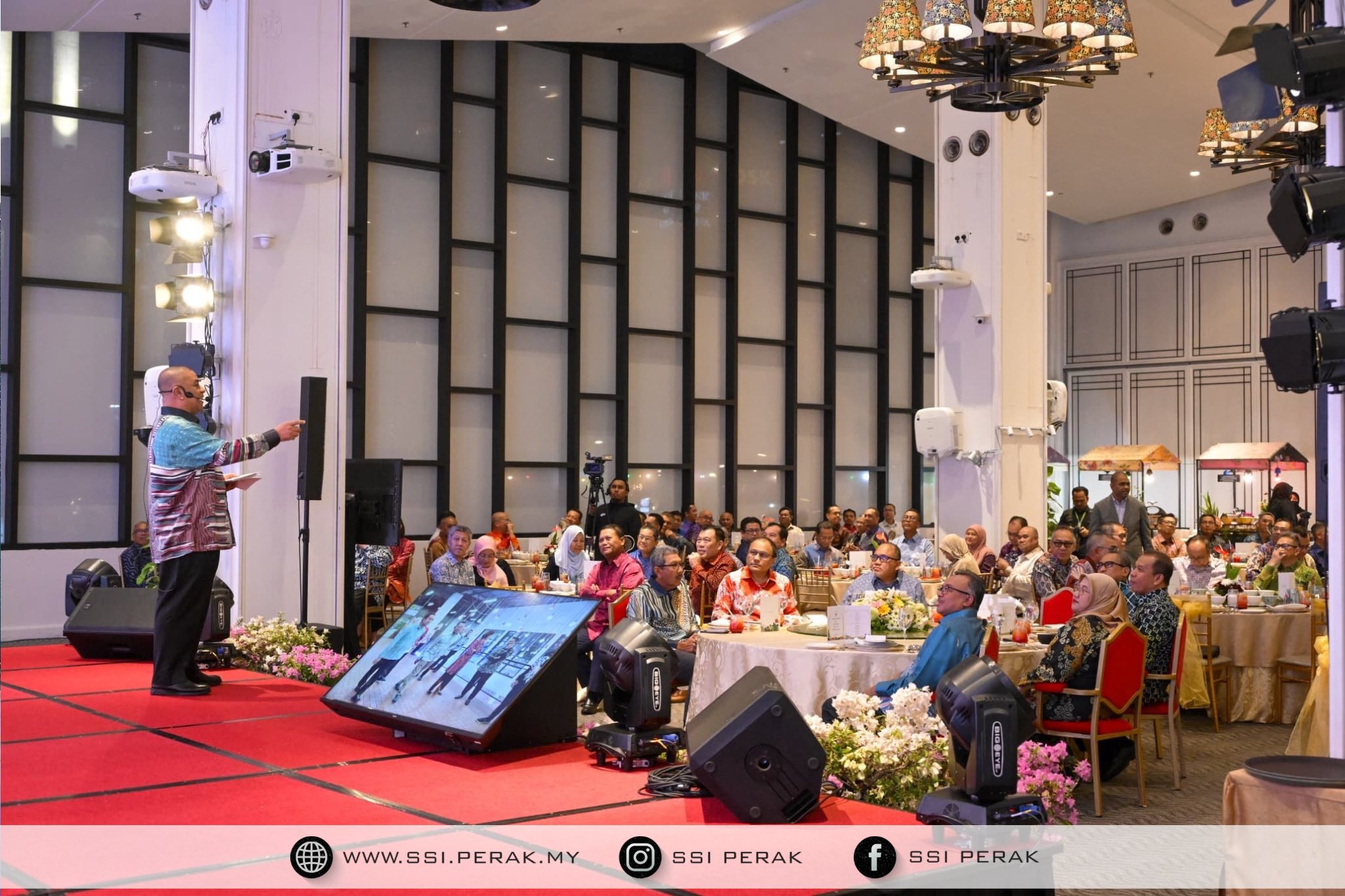 MAJLIS MAKAN MALAM BERSAMA YAB MENTERI BESAR PERAK 3