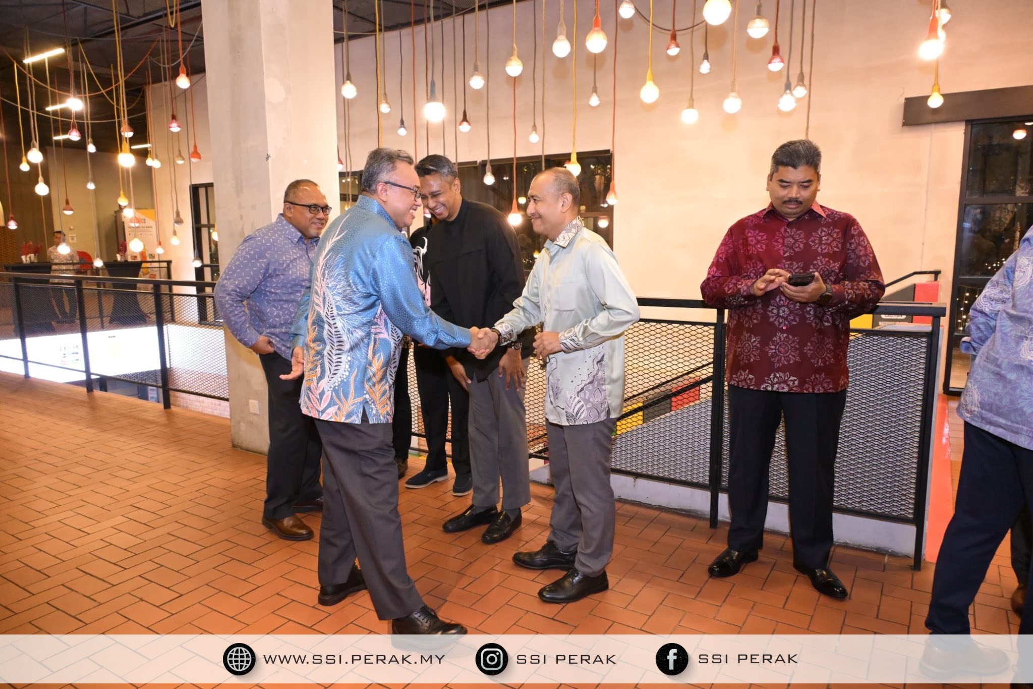 MAJLIS MAKAN MALAM BERSAMA YAB MENTERI BESAR PERAK 6