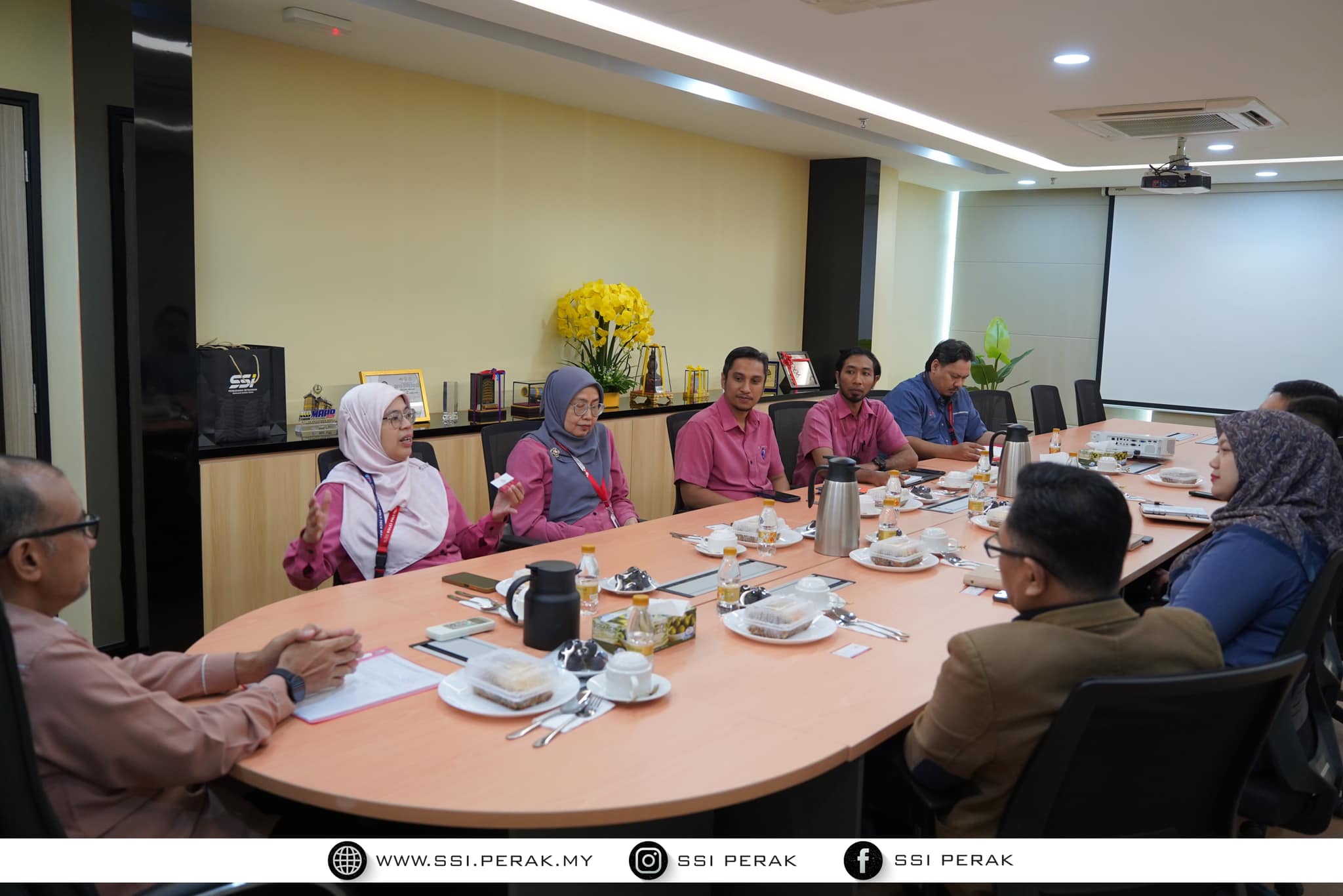 kunjungan-hormat-puan-anisa-kolej-poly-tech-mara-6