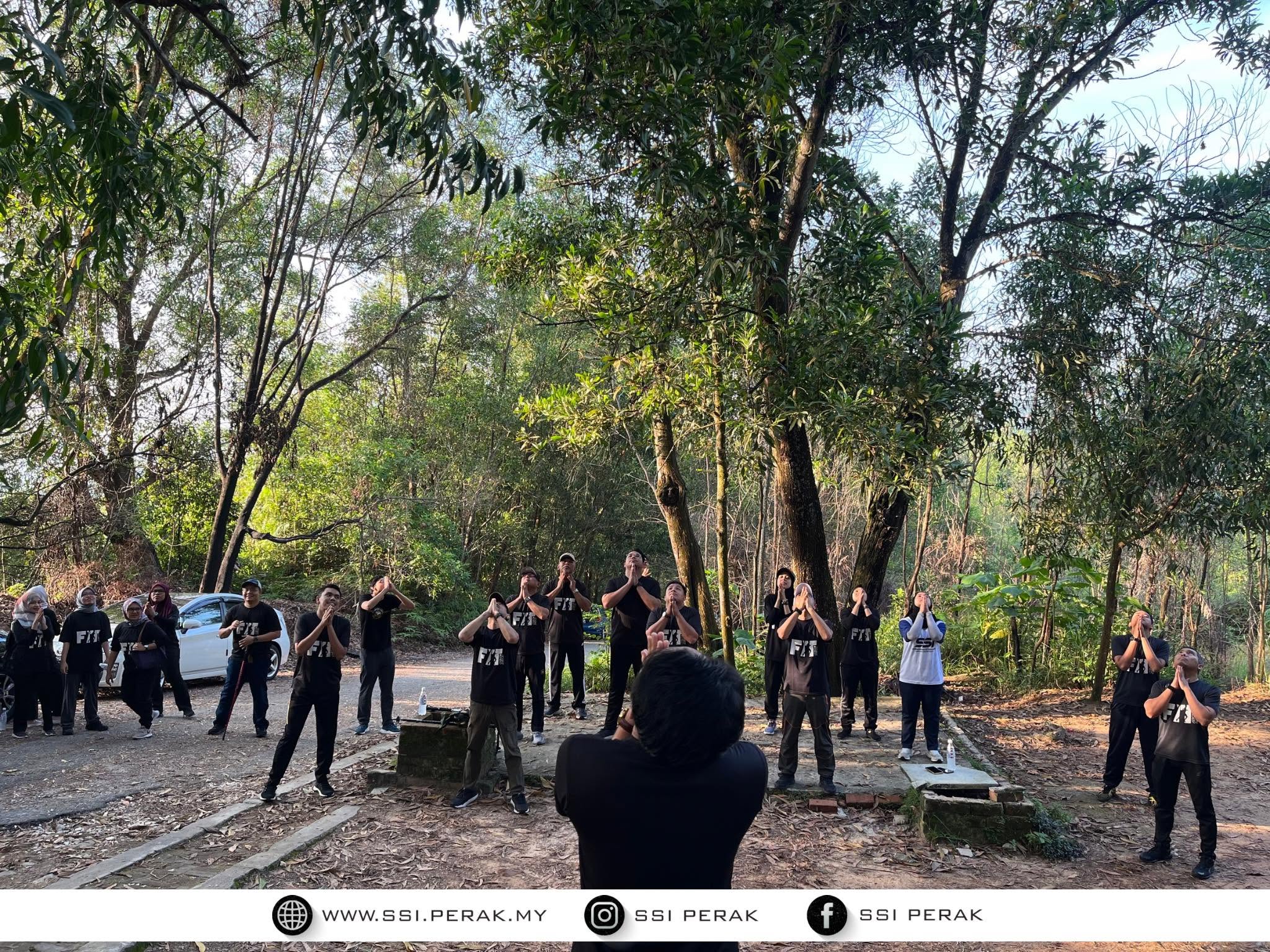 mendaki-bukit-kledang-2