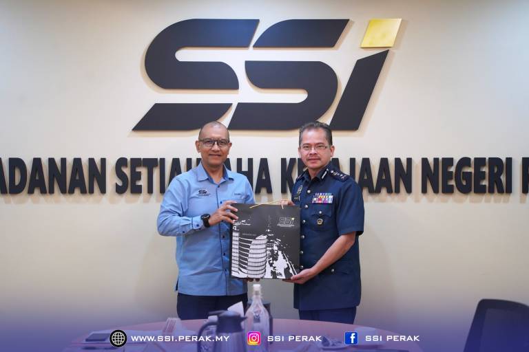 KUNJUNG HORMAT DARI PENGARAH KASTAM NEGERI PERAK 5