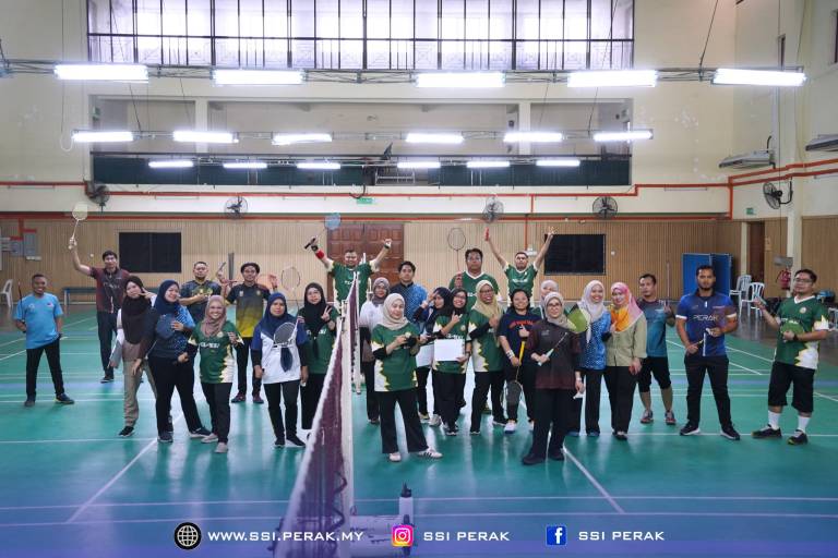 PERTANDINGAN BADMINTON KELASSi 2026 1