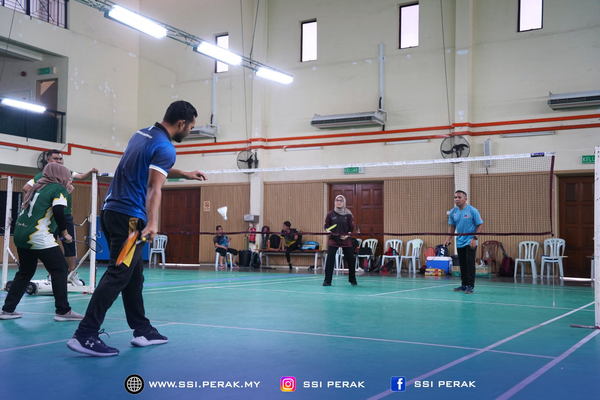 PERTANDINGAN BADMINTON KELASSi 2026 7