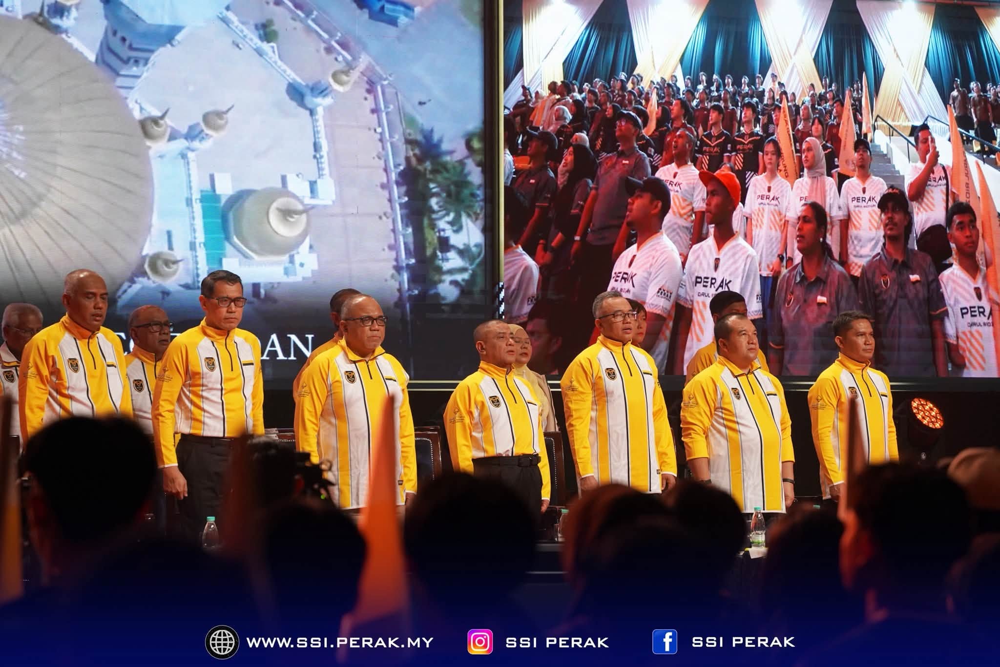 BELANG TARUNG TIGA WARNA 2